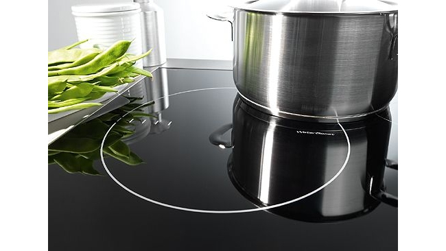 Đặt lệch vị trí nồi Đặt lệch vị trí nồi