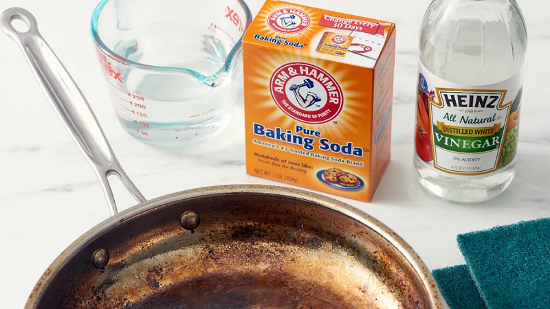 Loại bỏ vết cháy bằng Baking Soda Loại bỏ vết cháy bằng Baking Soda