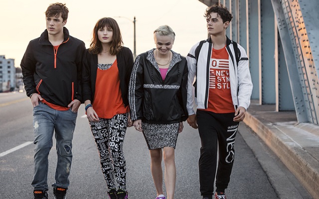 Đức nổi tiếng với nhiều thương hiệu thời trang lớn như Adidas, Puma,... Đức nổi tiếng với nhiều thương hiệu thời trang lớn như Adidas, Puma,...