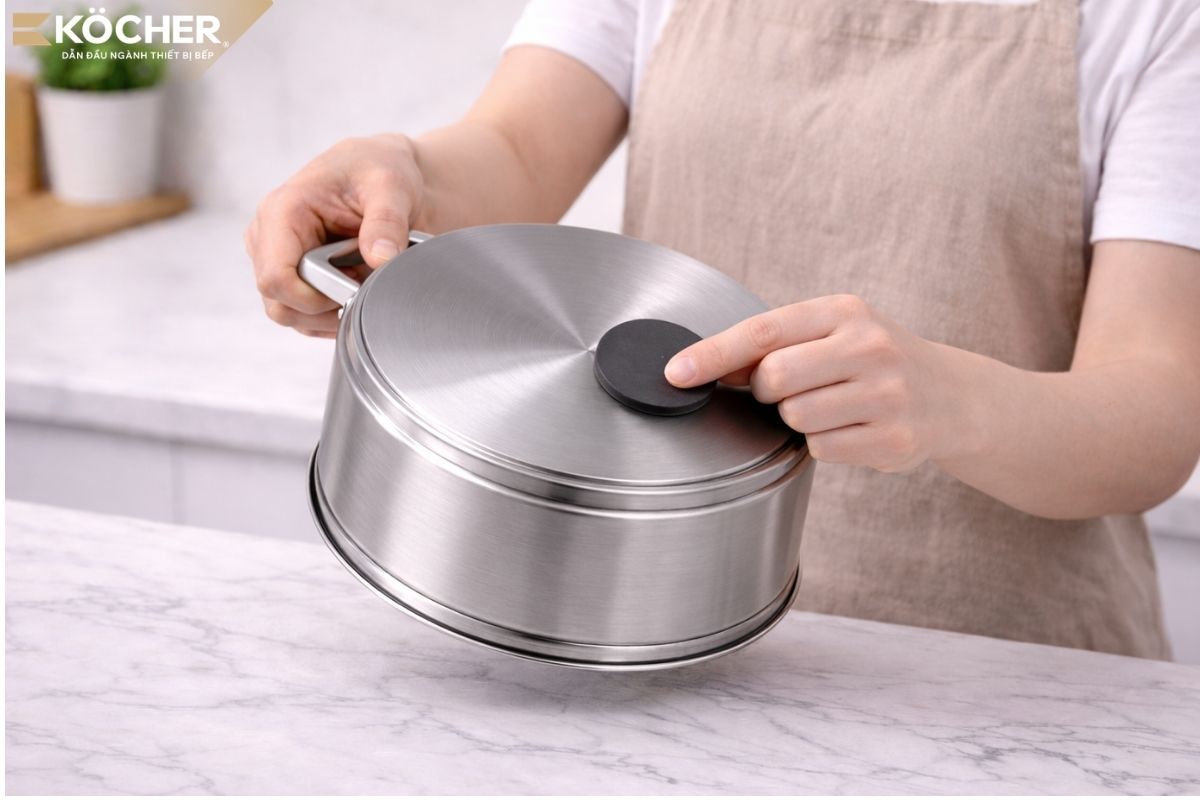 Sử dụng nam châm để kiểm tra nồi nấu bếp từ