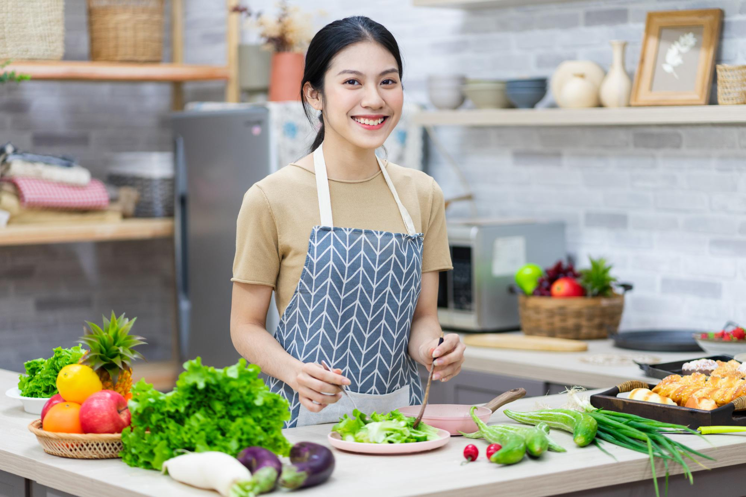 Bếp từ 1000W phù hợp với sinh viên hoặc người sống độc thân. (Nguồn ảnh: Internet)