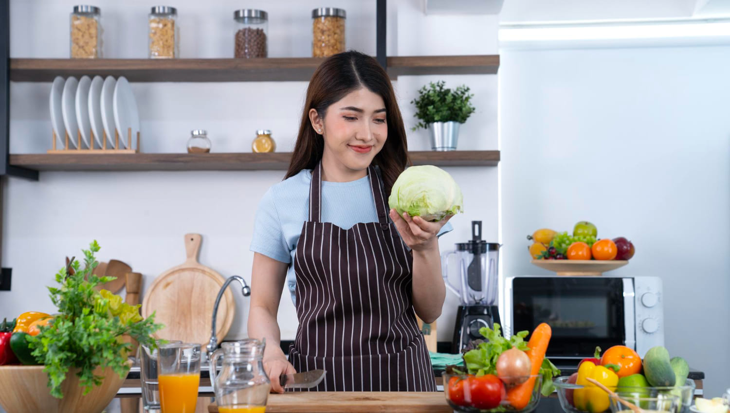 Bếp từ đơn thường được nhà hàng hoặc homestay sử dụng để phục vụ nhu cầu nấu nướng của khách lưu trú