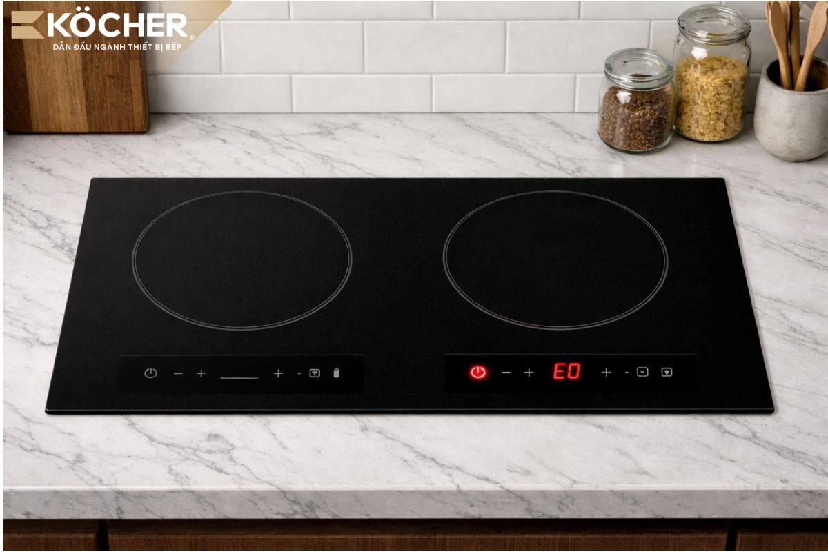 Bật bếp khi chưa đặt nồi lên vùng nấu sẽ báo lỗi E0, nghĩa là “chưa có nồi”