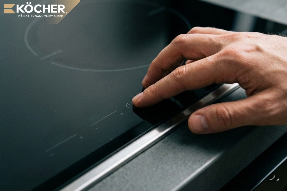 Nút nguồn bị hỏng khiến thiết bị không bật được.