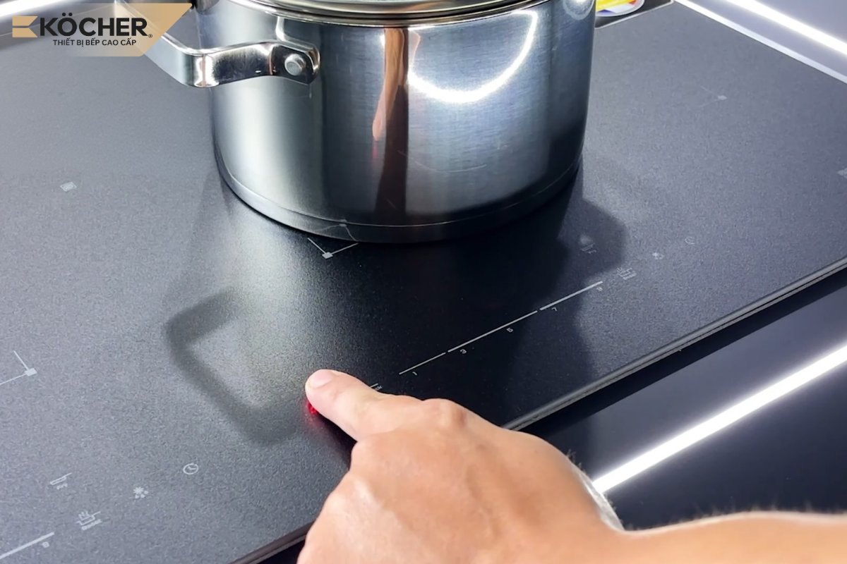 Nhờ hiệu suất cao và thời gian nấu ngắn, chi phí vận hành hàng tháng của bếp từ IH thấp hơn